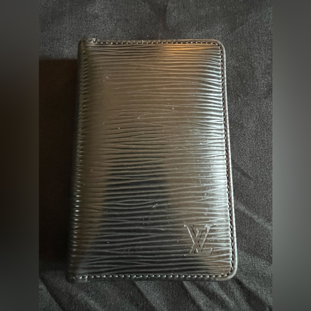 Authentic LOUIS VUITTON Black Epi Pocket Organizer 2003